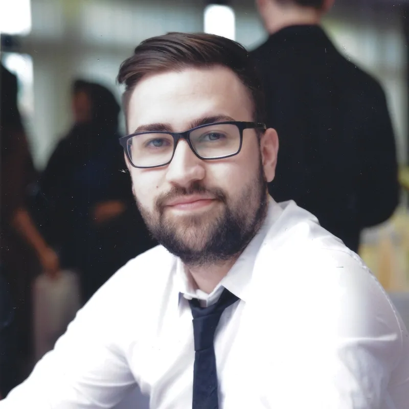Mert Sarika, Kundenbetreuung, Unternehmensversicherungen Scholl GmbH
